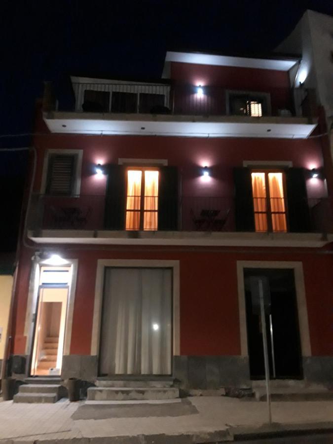 Bed & Breakfast Dietro Le Mura Aci Castello Ngoại thất bức ảnh