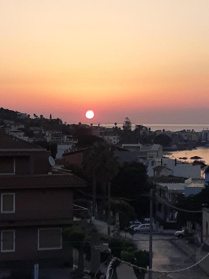 Bed & Breakfast Dietro Le Mura Aci Castello Ngoại thất bức ảnh