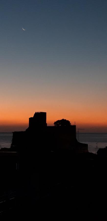 Bed & Breakfast Dietro Le Mura Aci Castello Ngoại thất bức ảnh