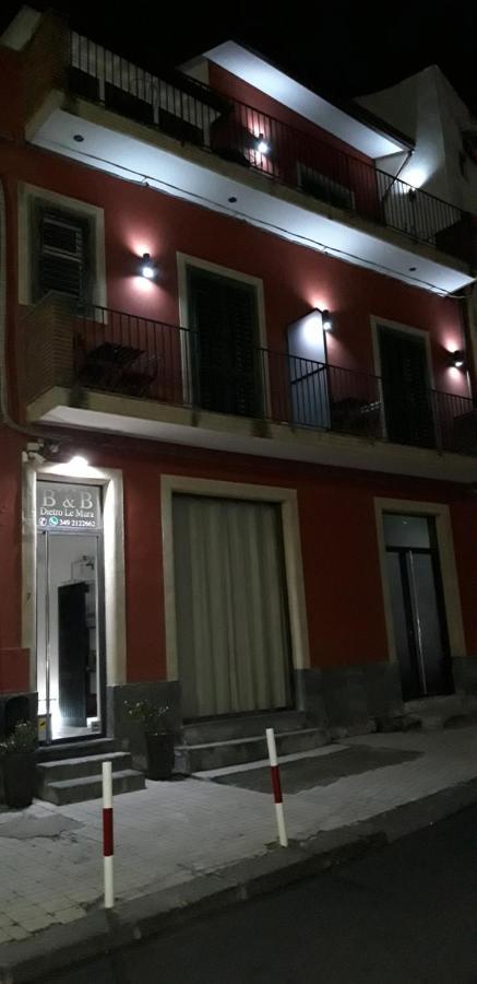 Bed & Breakfast Dietro Le Mura Aci Castello Ngoại thất bức ảnh